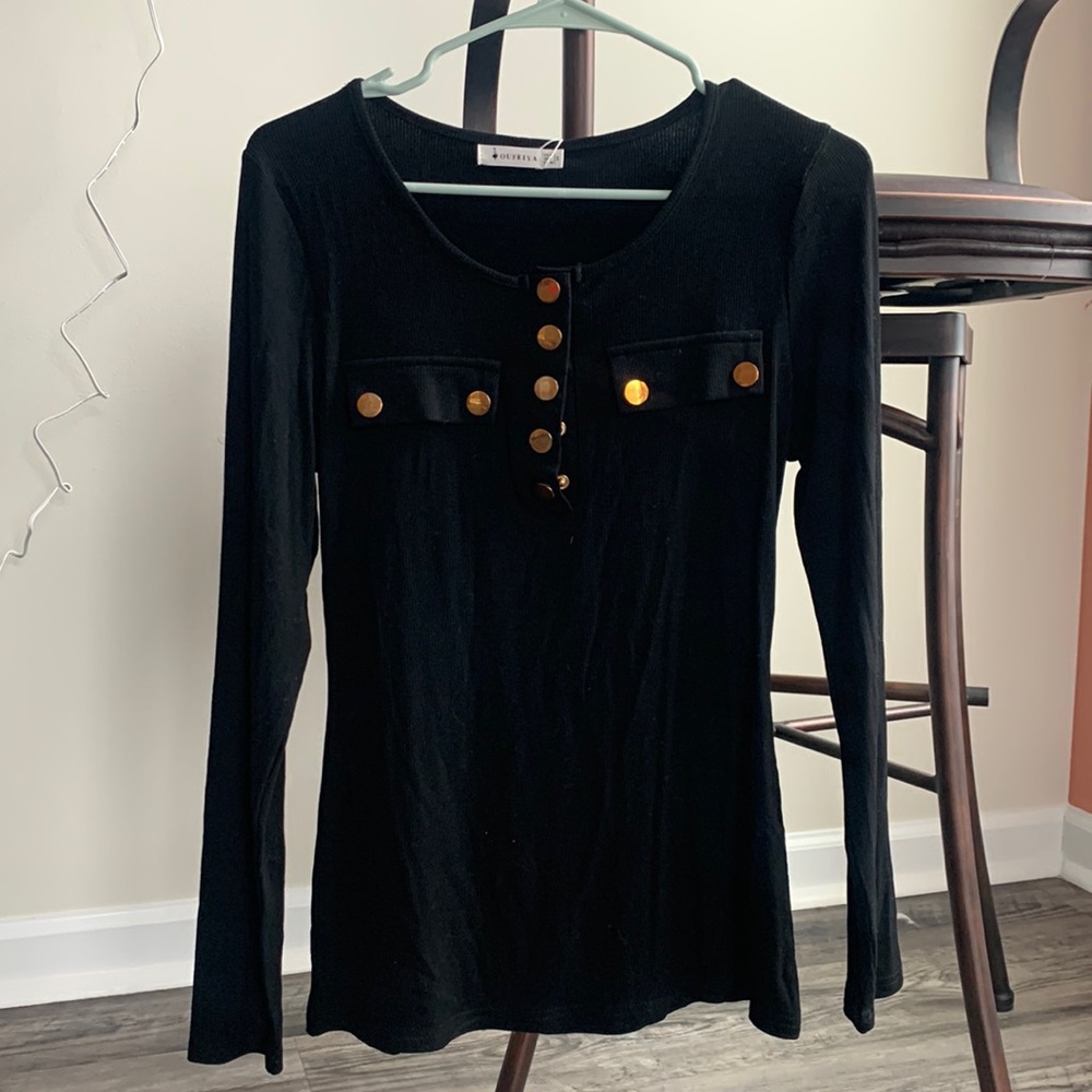 NEW WITH TAGS long sleeve full length black top with gold buttons